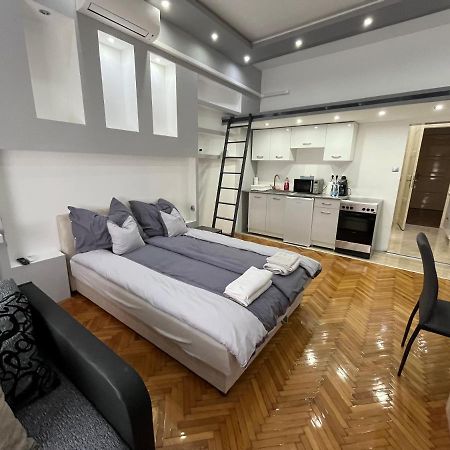 Szechenyi Apartman 미슈콜츠 외부 사진