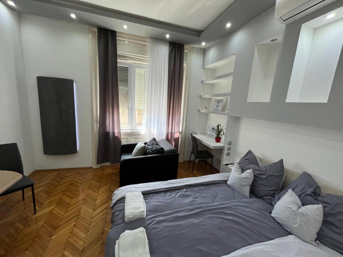Szechenyi Apartman 미슈콜츠 외부 사진