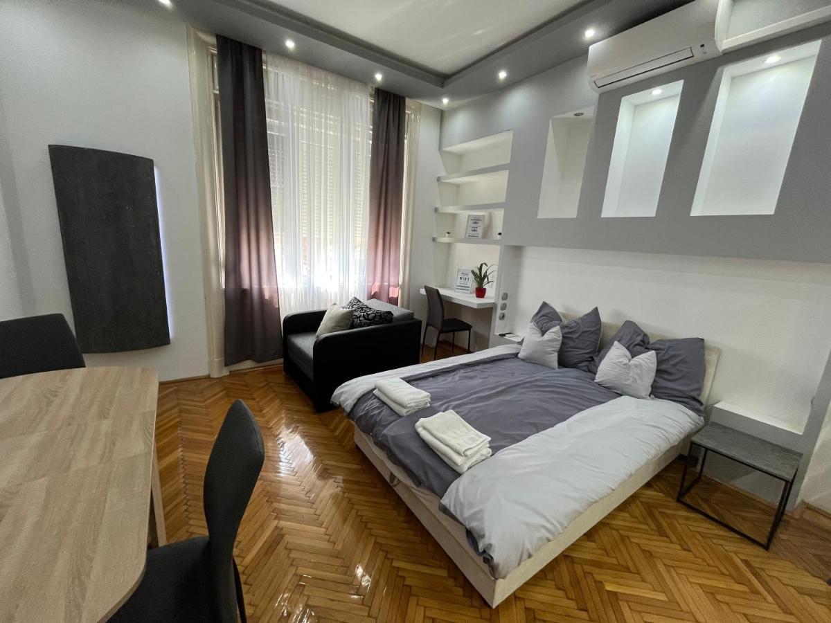 Szechenyi Apartman 미슈콜츠 외부 사진