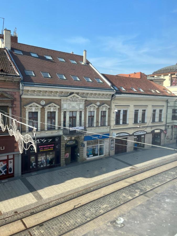 Szechenyi Apartman 미슈콜츠 외부 사진